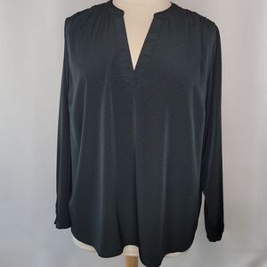 Ava & Viv Black Long-Sleeve Split-Neck Blouse